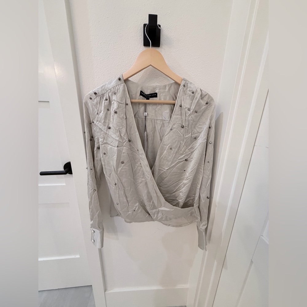 Generation love Greta love blouse NWT